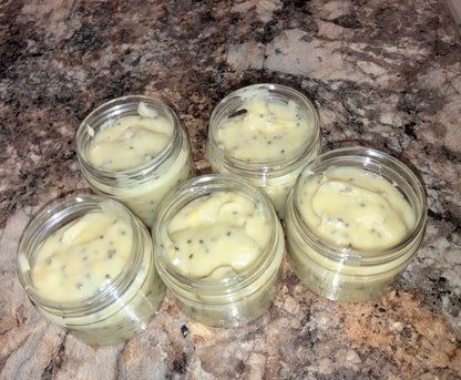 Chamomile vanilla chia lip balm - Handmadewithpurelove